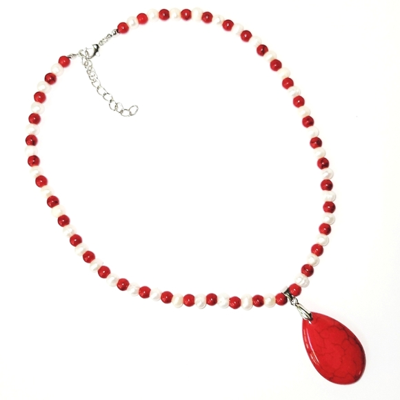 SALE! NEW! Red Howlite Beads & Pendant Necklace w/ White Freshwater Pearls - Picture 4 of 6